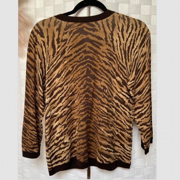 Jones New York Animal Print Brown Silk Button Cardigan Size M - Picture 3 of 4